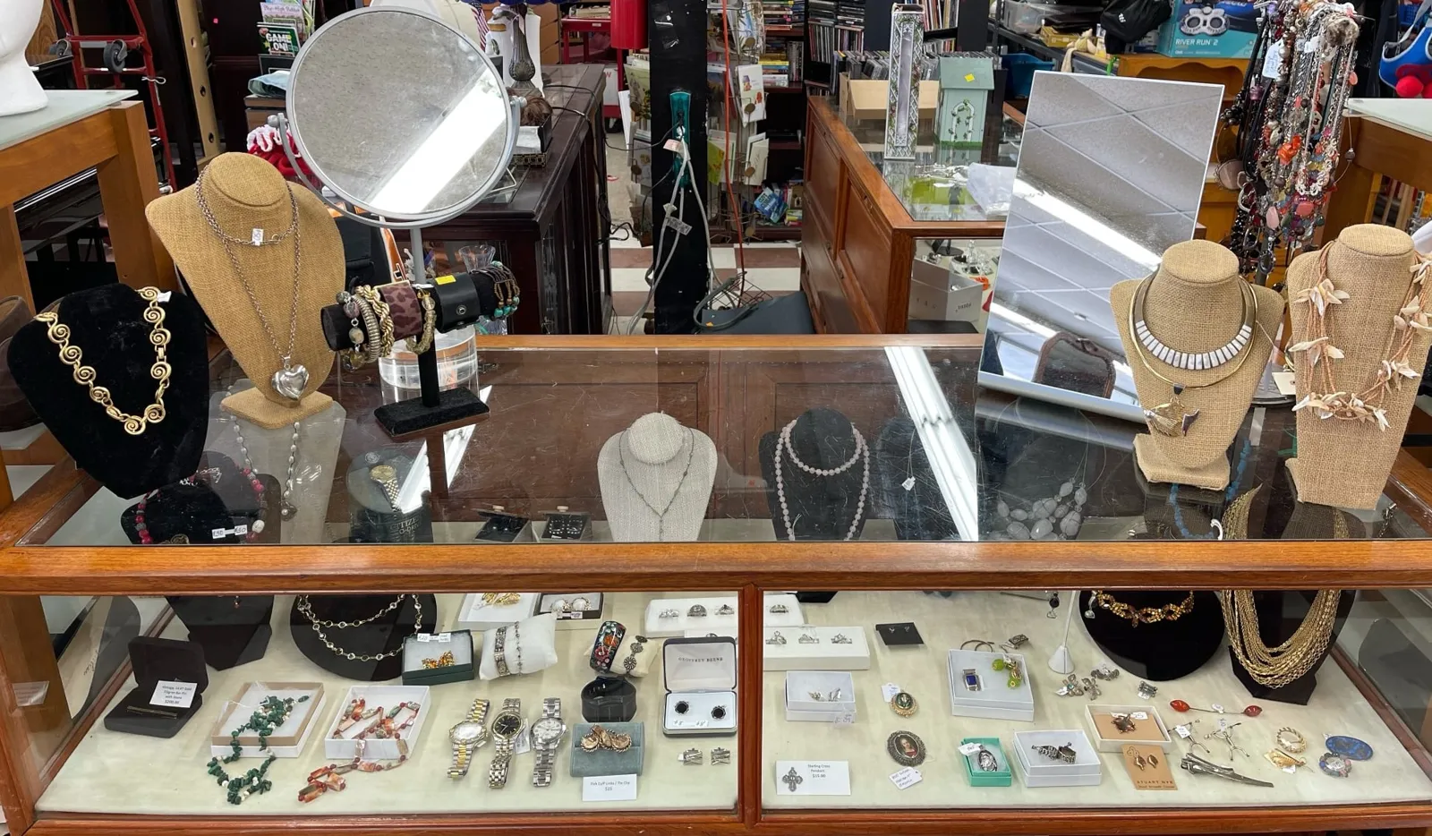 Animal Helpers Retail Resale Store, an antique store in Charleston, SC