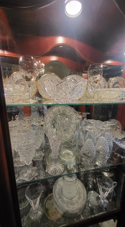 Charleston antiques - Broadstone Manor Antiques (2) Photo 2 from Broadstone Manor Antiques, an antique store in Charleston, SC