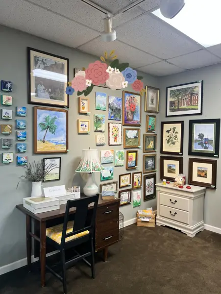 Elephant Ear Gallery (Artisan Gift Market), an antique mall in Charleston, SC
