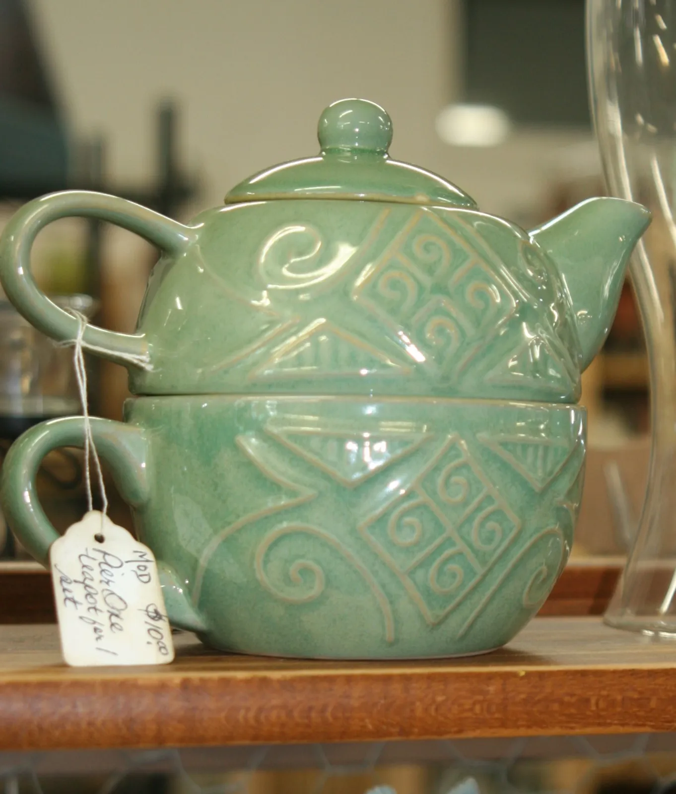 Charleston antiques - Oak Street Vintage Mall & Gifts (2) Photo 2 from Oak Street Vintage Mall & Gifts, an antique mall in Charleston, SC