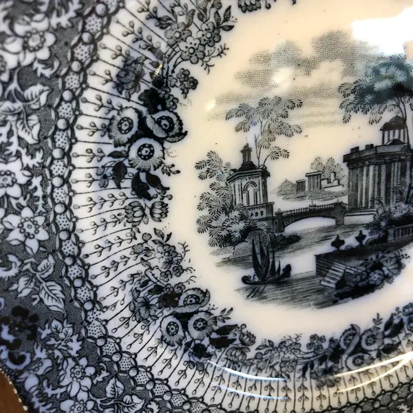 Terrace Oaks Antique, an antique store in Charleston, SC