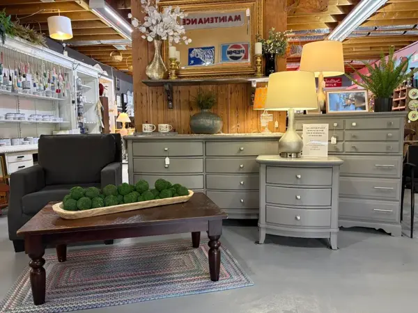 Barn on Country Club, a thrift store in Charlotte, NC