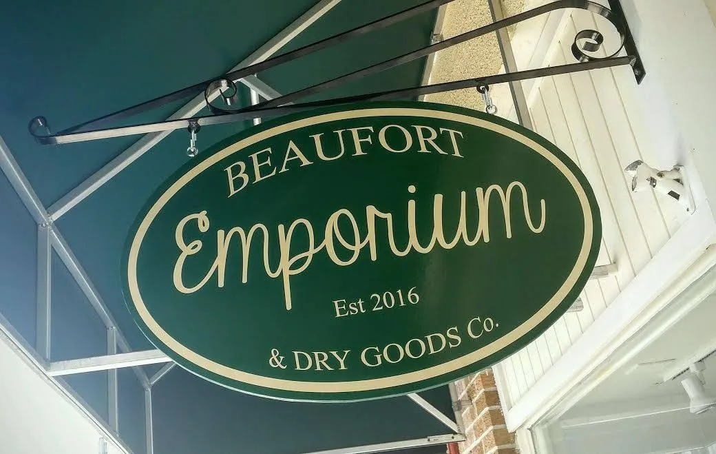 Hilton Head antiques - Beaufort Emporium & Dry Goods (4) Photo 4 from Beaufort Emporium & Dry Goods, an antique mall in Hilton Head, SC