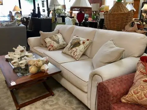Classic Consignment, a consignment shop in Hilton Head, SC