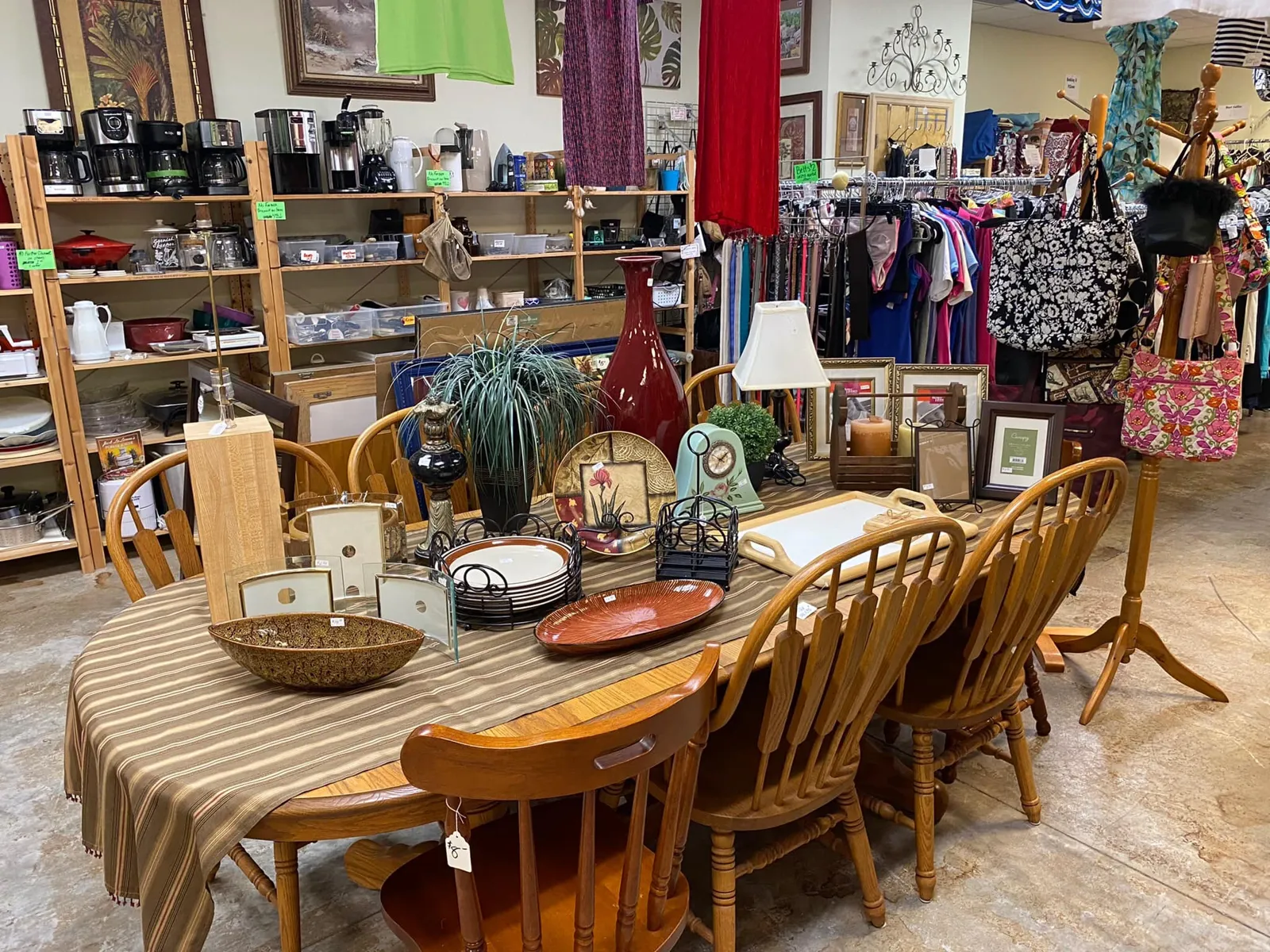 Jacksonville thrift - Hammock Thrift Shop (2) Photo 2 from Hammock Thrift Shop, a thrift store in Jacksonville, FL