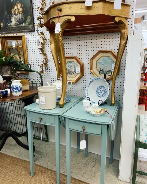 Tapley’s Mercantile & Antiques, an antique store in Savannah, GA
