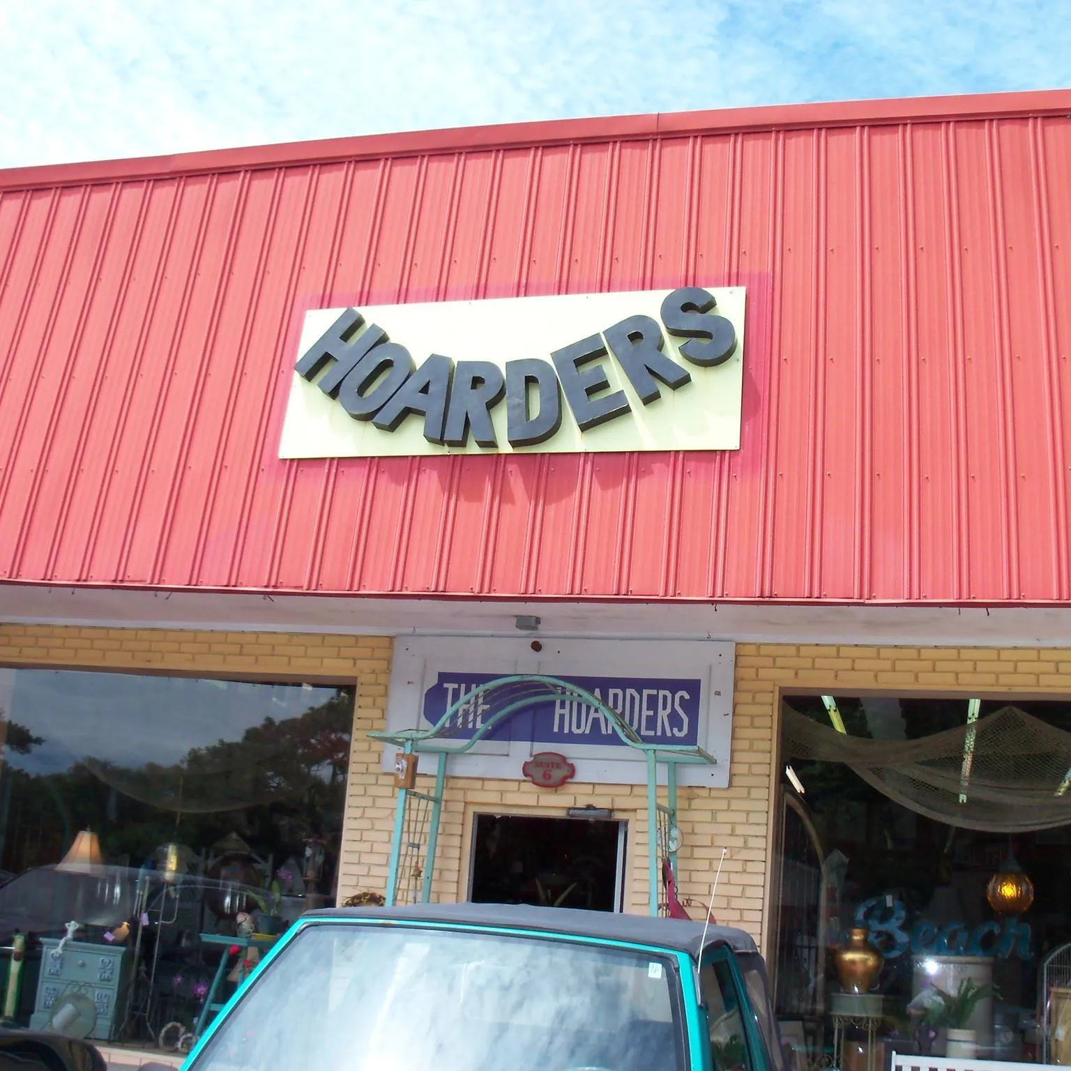 Wilmington resale - Hoarders Hoarders, a resale shop in Wilmington, NC