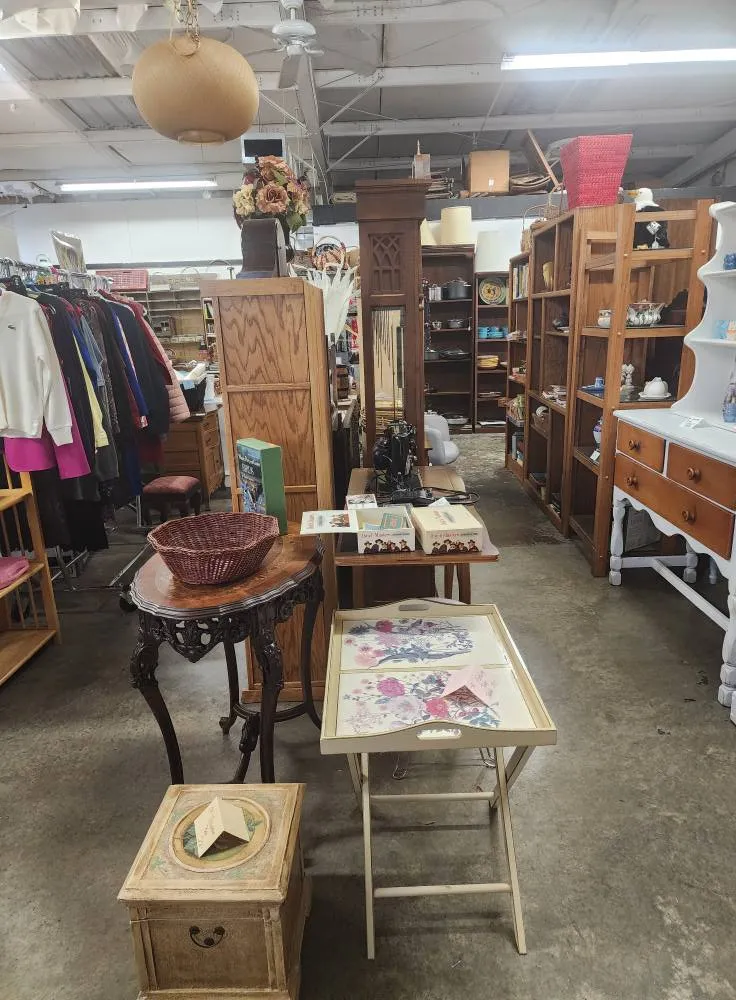 Photo 2 from Stover’s Great Finds, an auction and flea market in Wilmington, NC